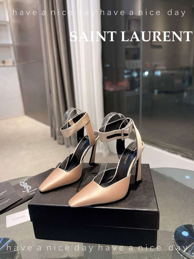 YSL 7176081 Fanny Slingback Pumps In Crepe Satin Y67321