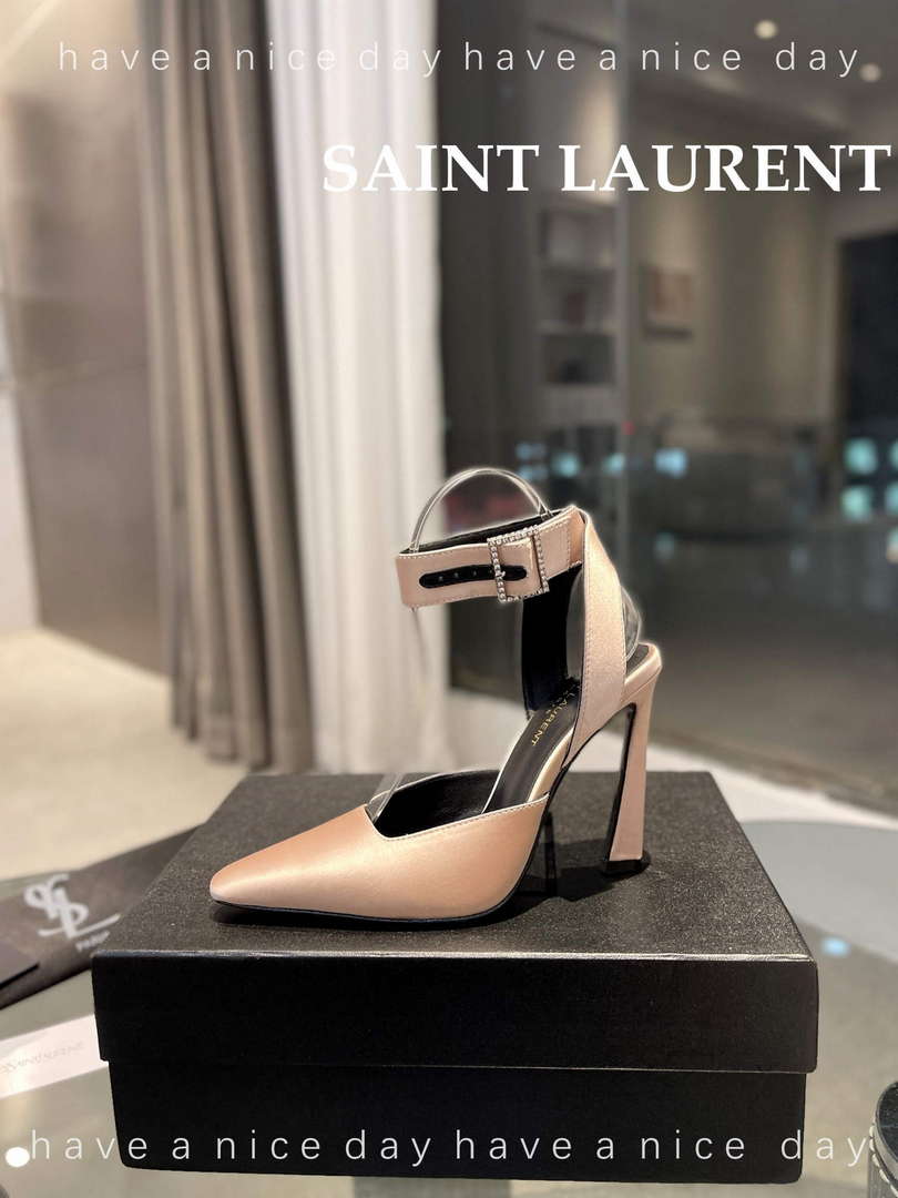 YSL 7176081 Fanny Slingback Pumps In Crepe Satin Y67321
