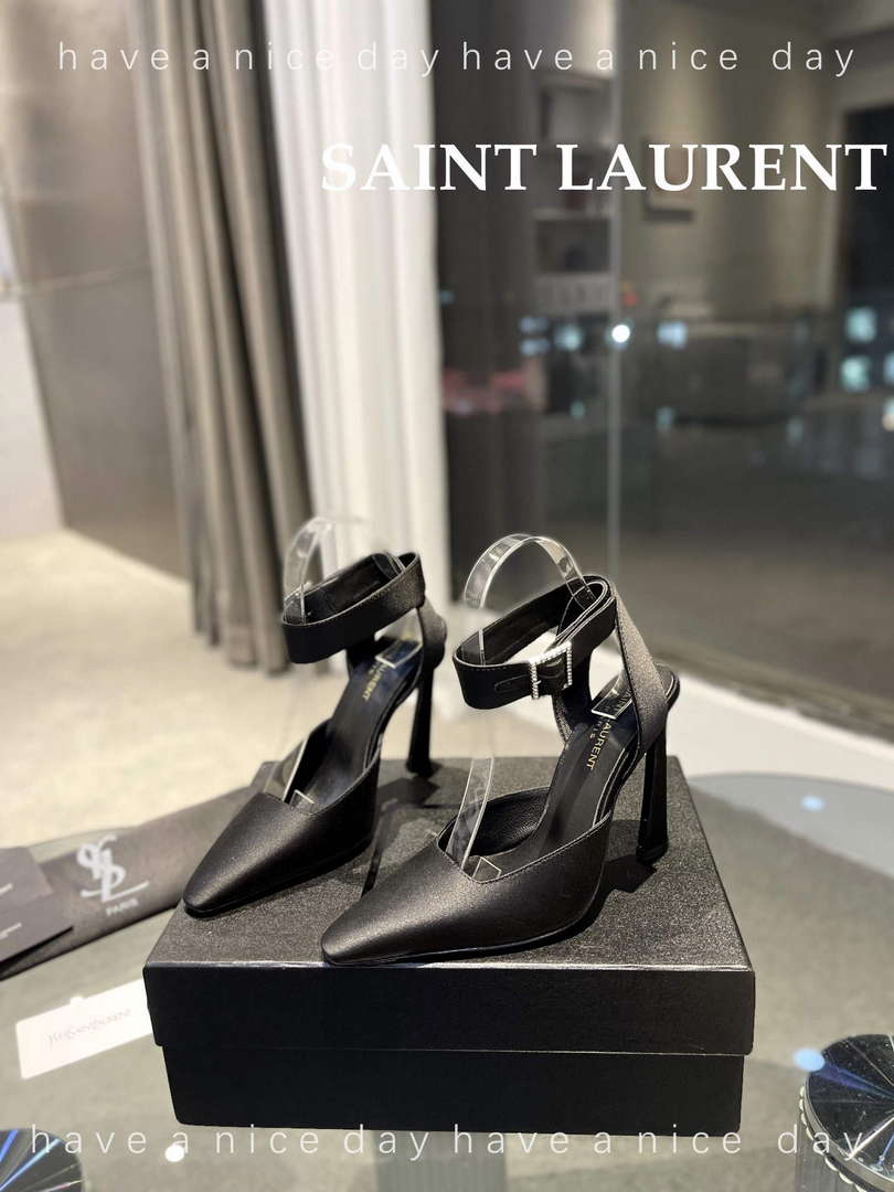 YSL 7176081 Fanny Slingback Pumps In Crepe Satin Y67322