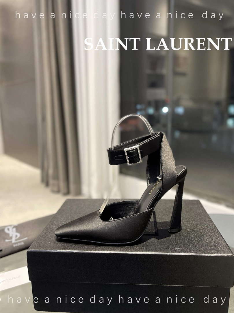 YSL 7176081 Fanny Slingback Pumps In Crepe Satin Y67322