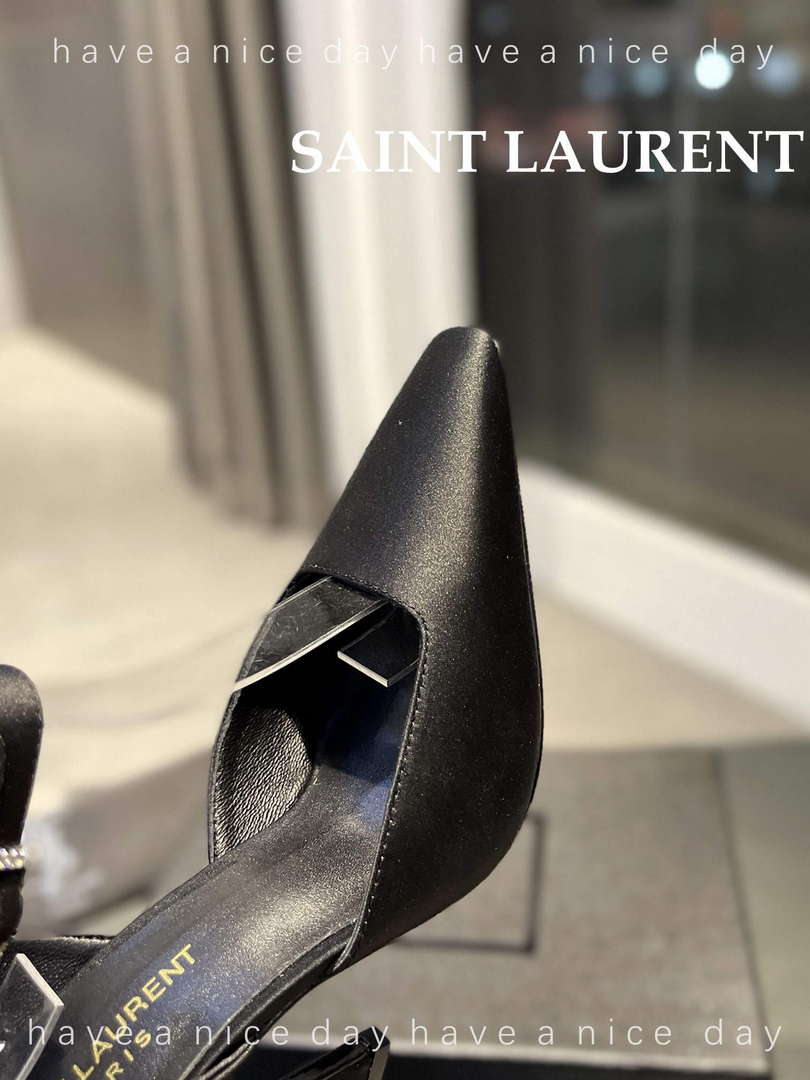 YSL 7176081 Fanny Slingback Pumps In Crepe Satin Y67322