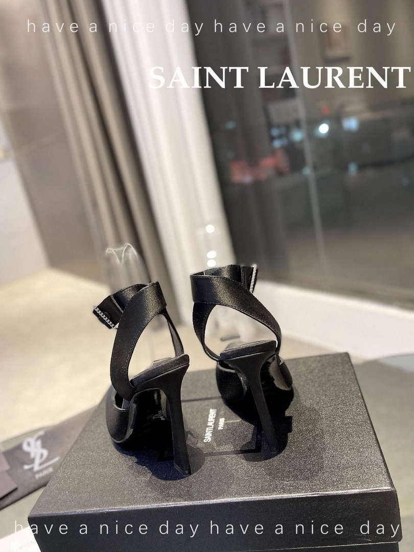 YSL 7176081 Fanny Slingback Pumps In Crepe Satin Y67322