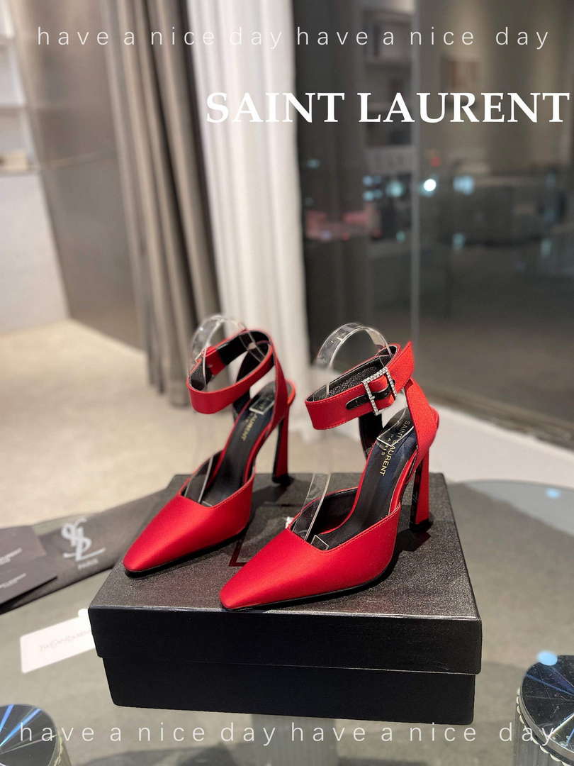 YSL 7176081 Fanny Slingback Pumps In Crepe Satin Y67323