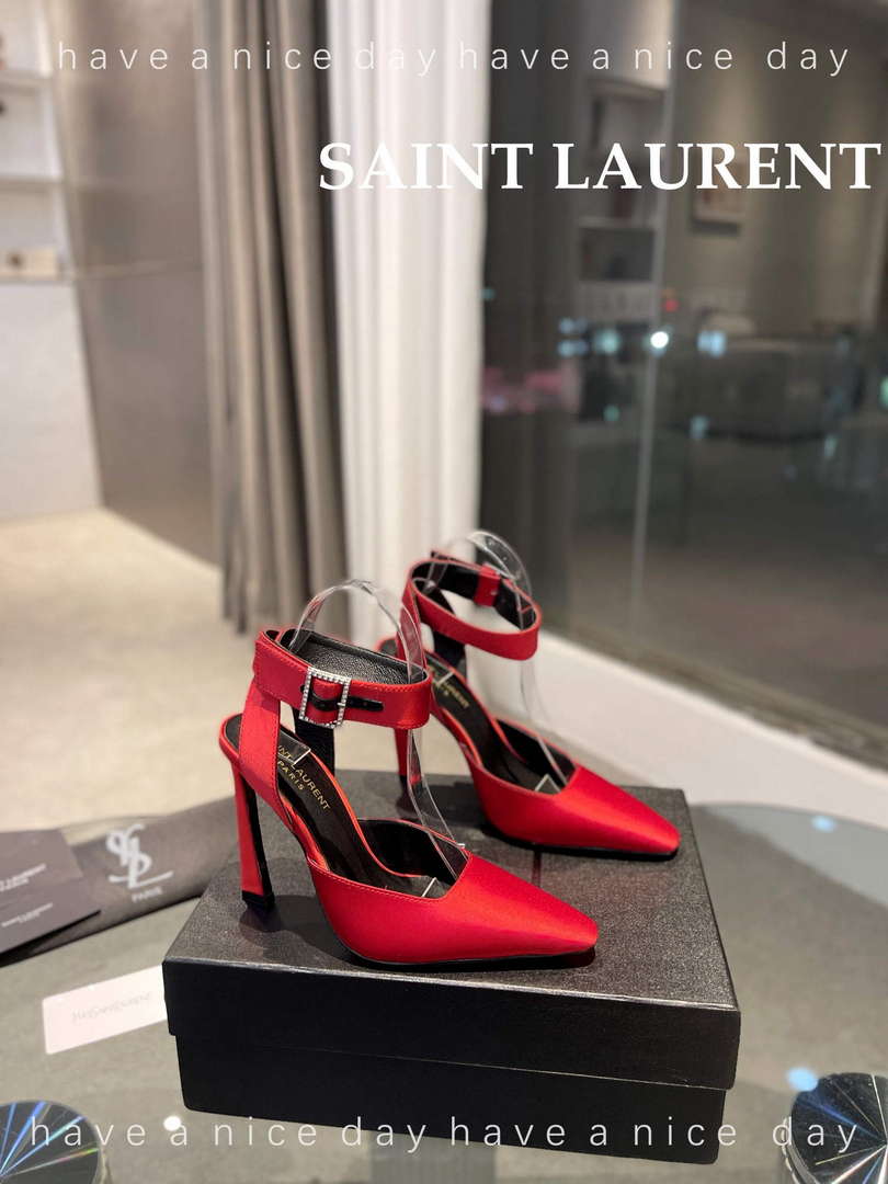 YSL 7176081 Fanny Slingback Pumps In Crepe Satin Y67323