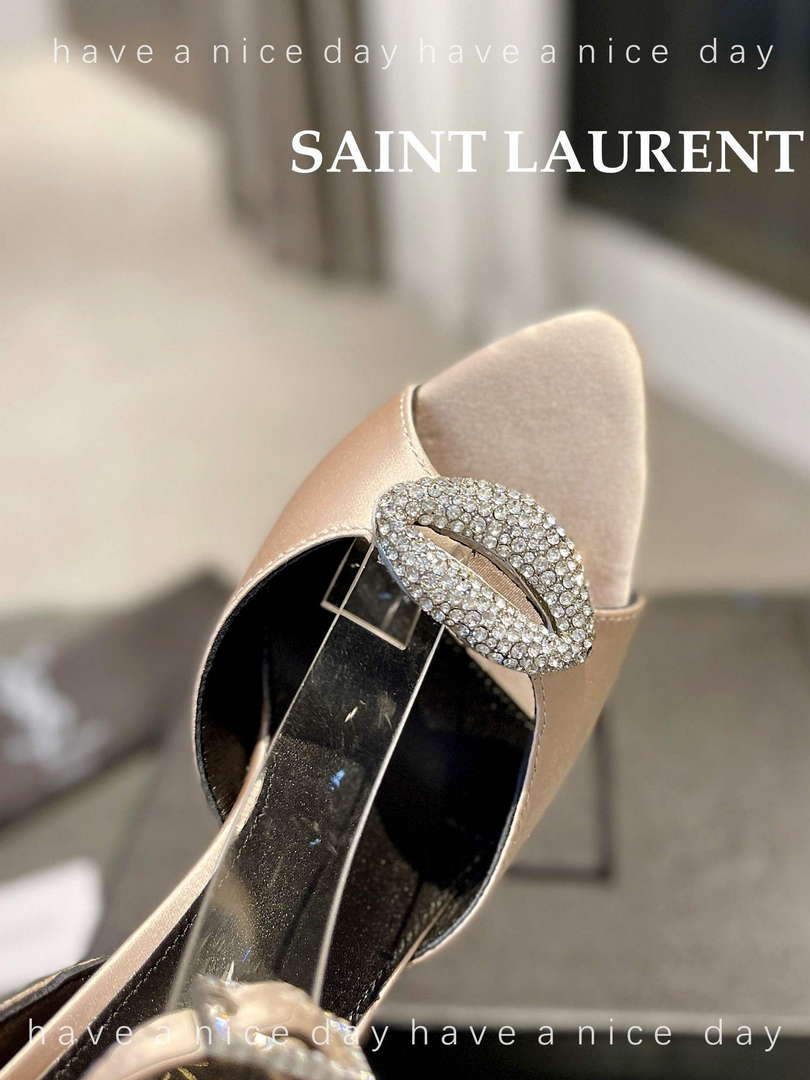 YSL 7176081 Fanny Slingback Pumps In Crepe Satin Y67326