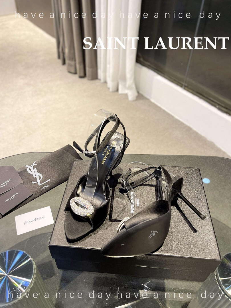 YSL 7176081 Fanny Slingback Pumps In Crepe Satin Y67327