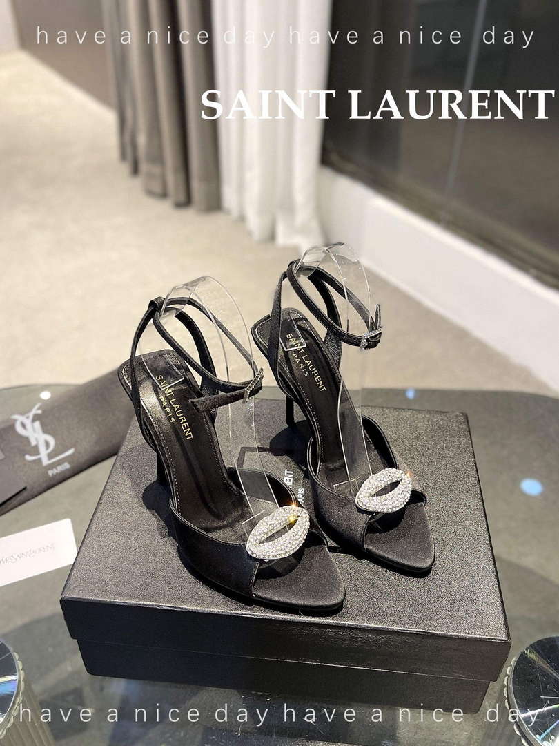 YSL 7176081 Fanny Slingback Pumps In Crepe Satin Y67327 - US 4=Euro 35 - View 1
