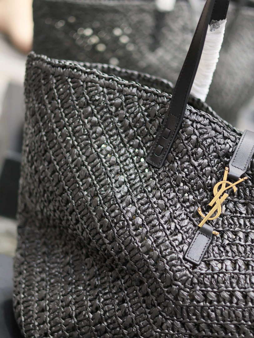 YSL 740375 Panier Medium In Raffia And Vegetable-Tanned Leather Black