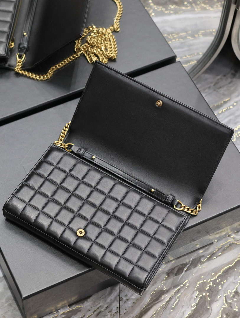 YSL 743346 Cassandre Matelass¨¦ Carr¨¦ Chain Wallet In Quilted Leather Black
