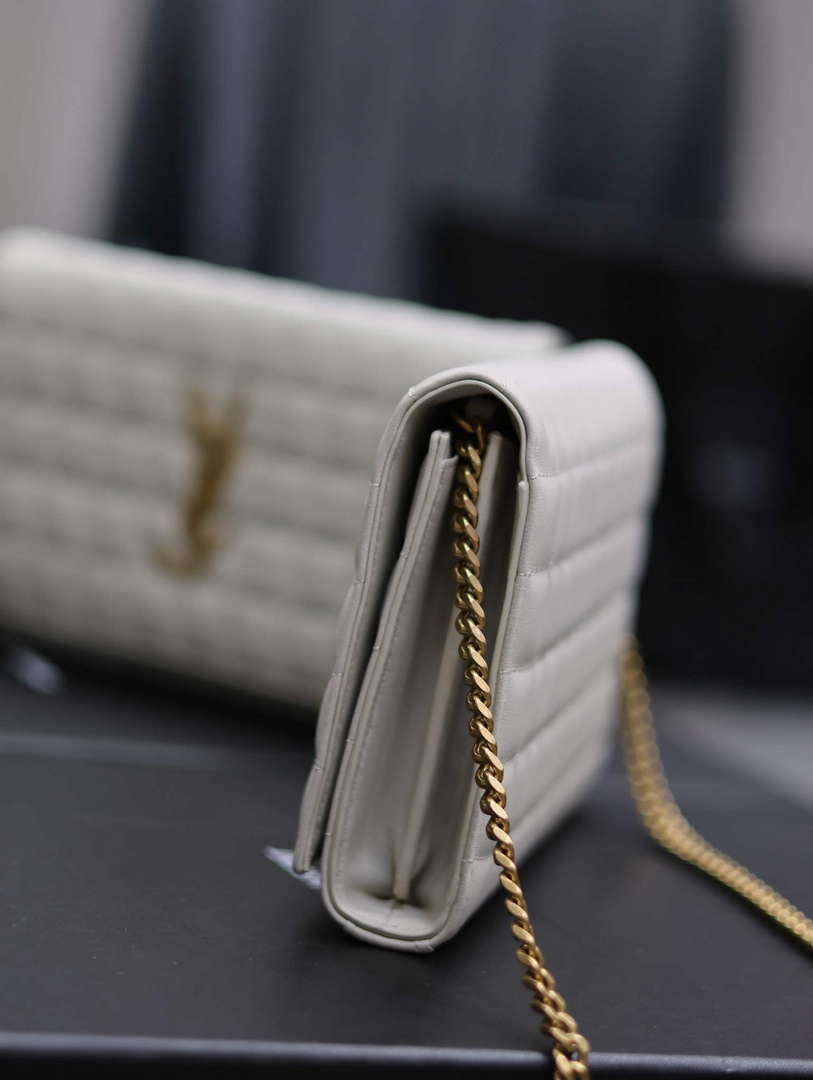 YSL 743346 Cassandre Matelass¨¦ Carr¨¦ Chain Wallet In Quilted Leather White
