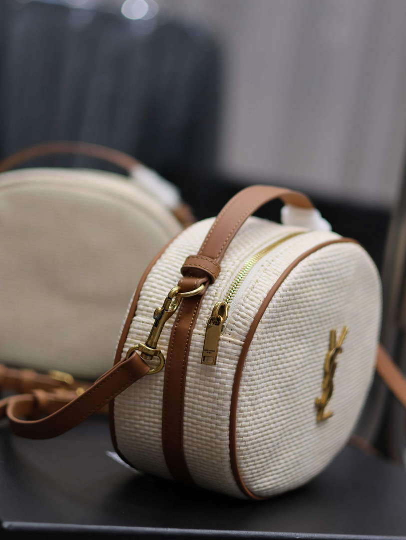 YSL 744579 Camera Bag In Raffia And Vegetable-Tanned Leather