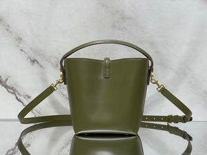 YSL 749036 LE 37 small in in shiny leather green - Default Title - View 3