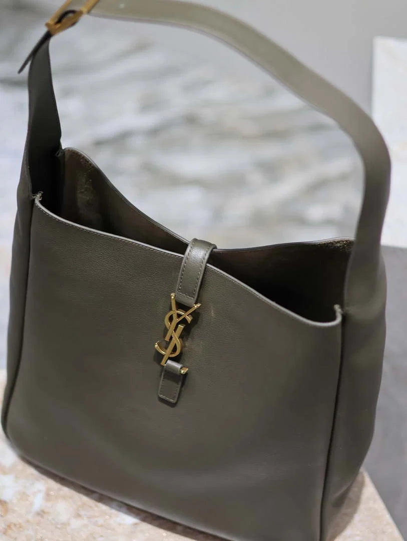 YSL 753837 Le 5 ¨¤ 7 Supple Large In Smooth Leather Drak Green