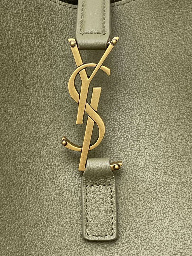 YSL 753837 Le 5 ¨¤ 7 Supple Large In Smooth Leather Green
