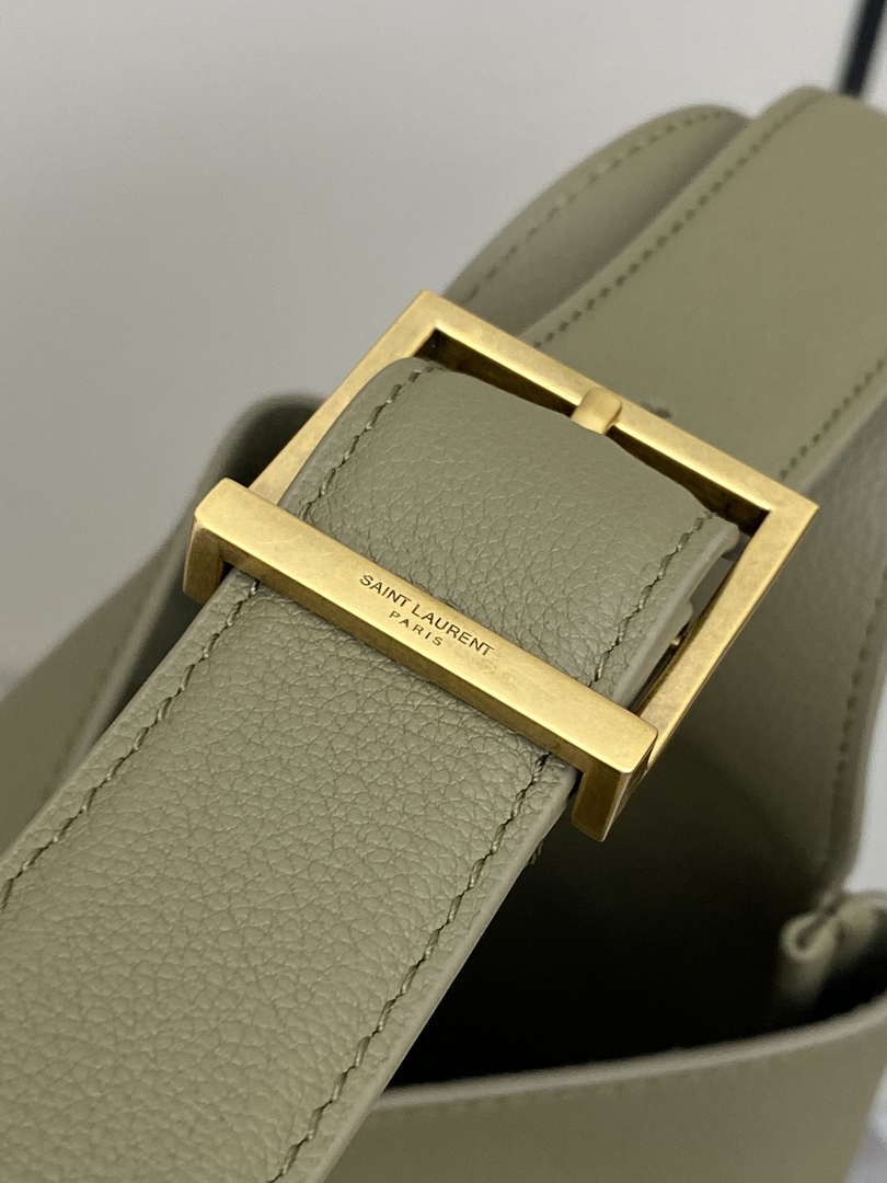 YSL 753837 Le 5 ¨¤ 7 Supple Large In Smooth Leather Green