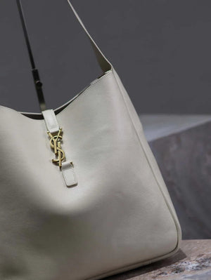 YSL 753837 Le 5 ¨¤ 7 Supple Large In Smooth Leather White - Default Title - View 3