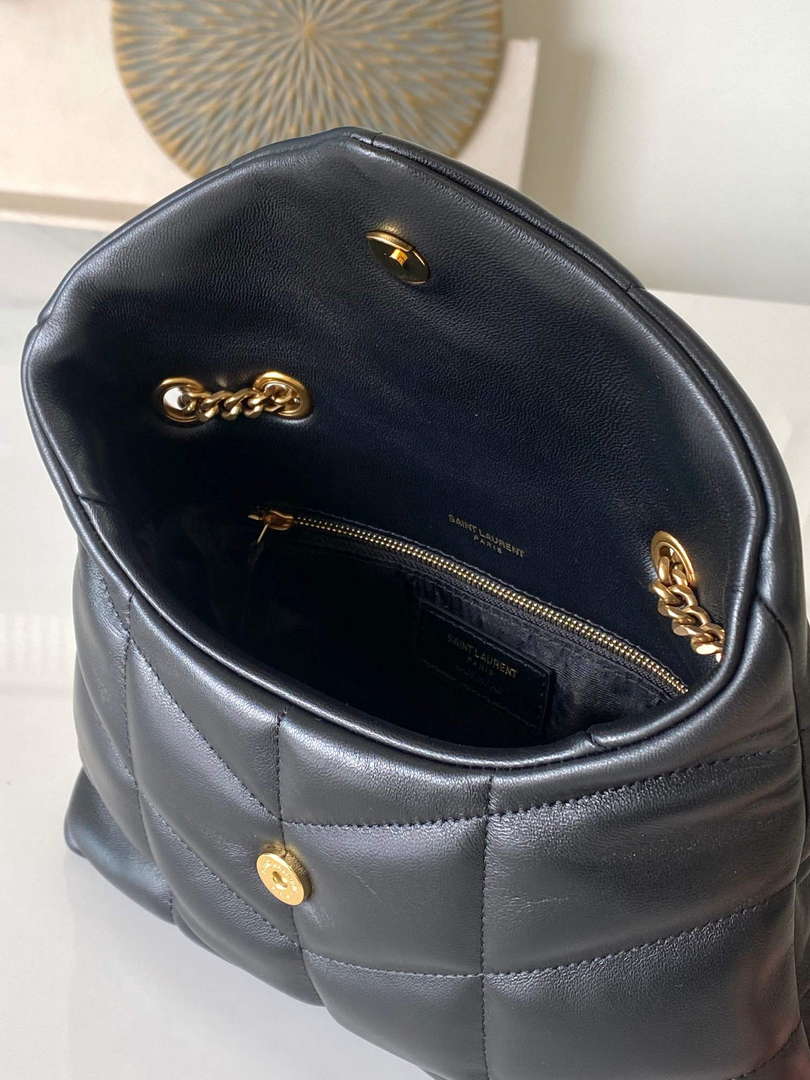 YSL 7593371 Puffer Toy Bag In Quilted Lambskin Black