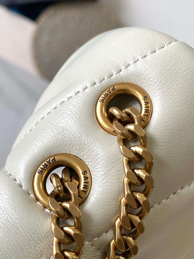 YSL 7593371 Puffer Toy Bag In Quilted Lambskin White - Default Title - View 8