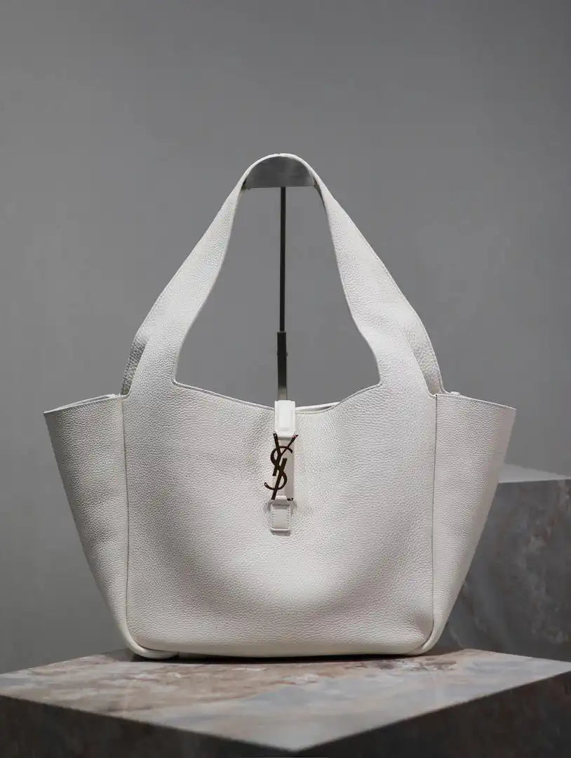 YSL 763435 LE 5 ¨¤ 7 BEA IN GRAINED LEATHER White