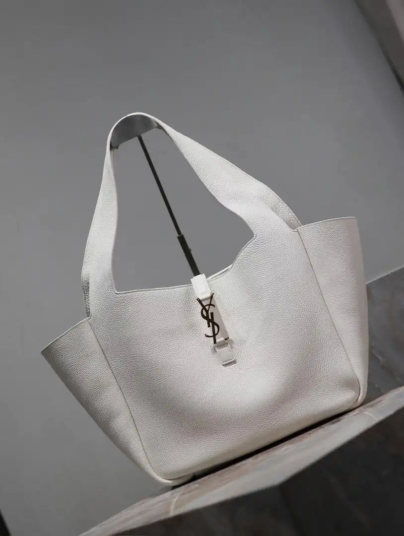 YSL 763435 LE 5 ¨¤ 7 BEA IN GRAINED LEATHER White