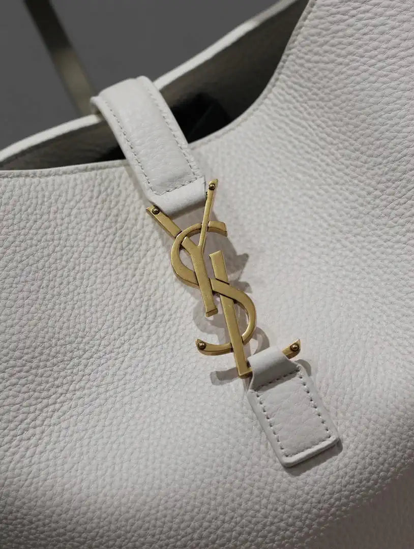 YSL 763435 LE 5 ¨¤ 7 BEA IN GRAINED LEATHER White
