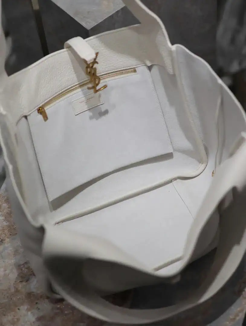 YSL 763435 LE 5 ¨¤ 7 BEA IN GRAINED LEATHER White