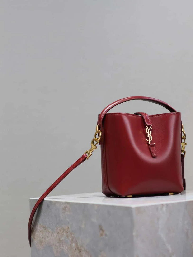 YSL 765870 LE 37 Mini in Lambskin leather Red