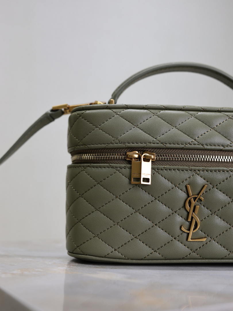 YSL 766731 GABY vanity bag in lambskin wheat green