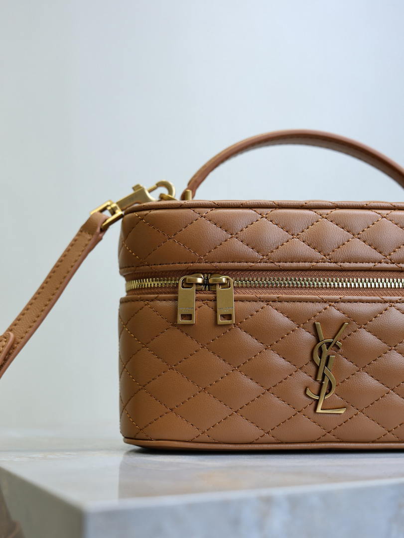 YSL 766731 GABY vanity bag in lambskin Caramel