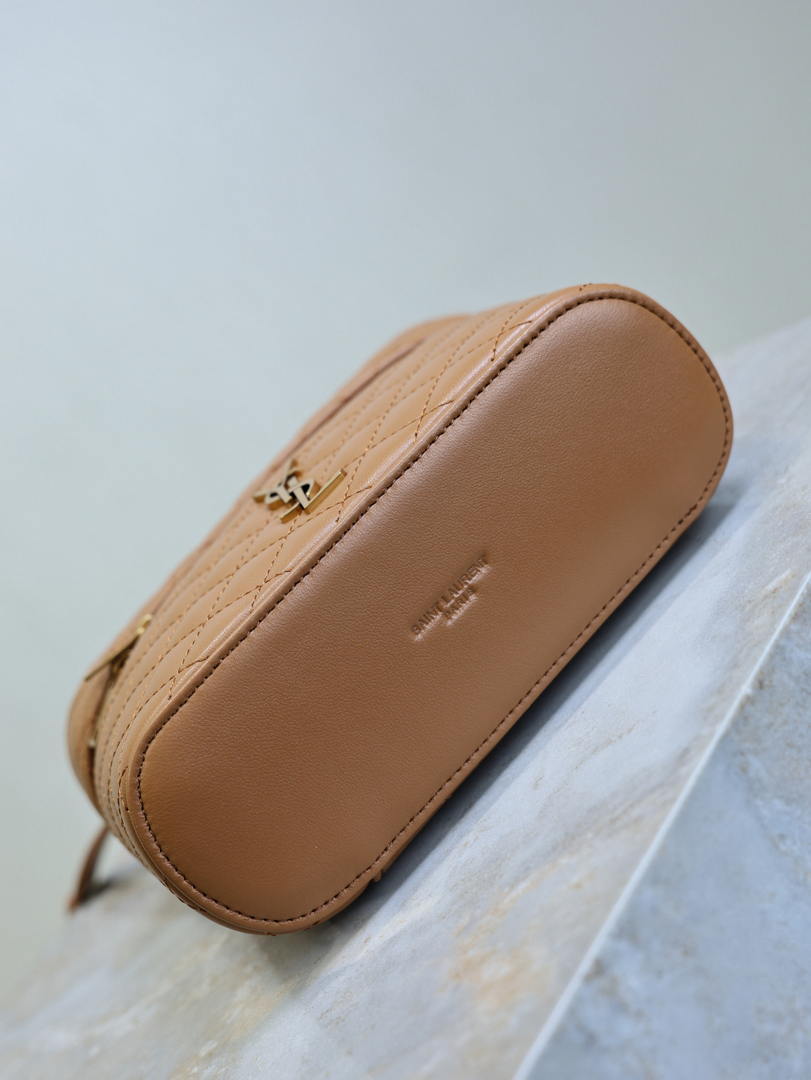 YSL 766731 GABY vanity bag in lambskin Caramel