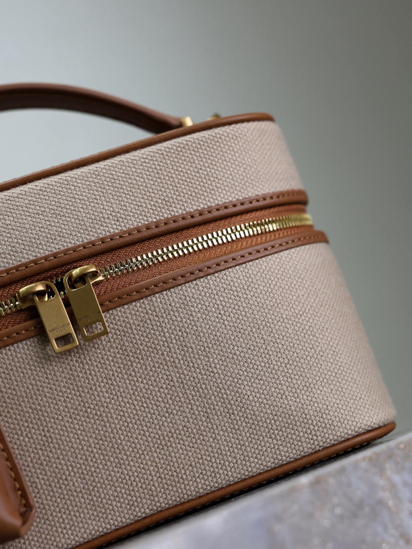 YSL 766731 GABY vanity bag in lambskin Earthy yellow cowhide paired with cotton and linen
