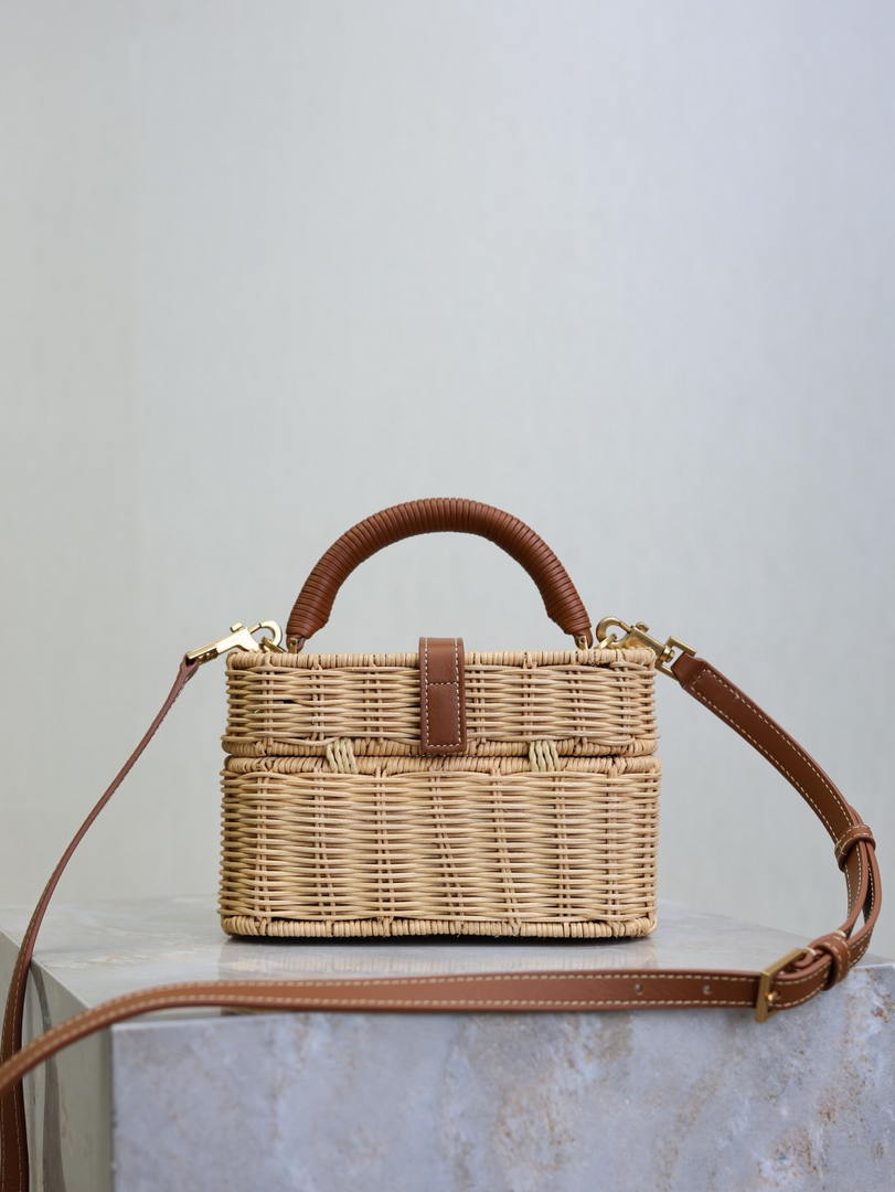 YSL 766731 GABY vanity bag in lambskin rattan weaving