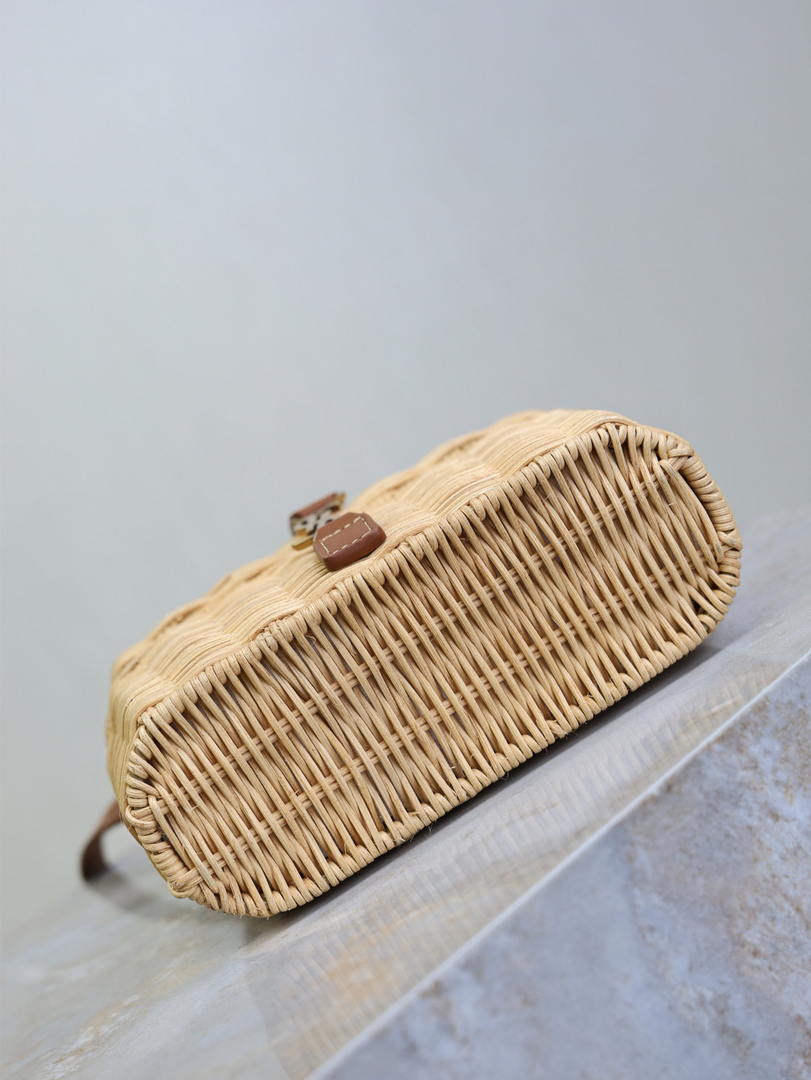 YSL 766731 GABY vanity bag in lambskin rattan weaving