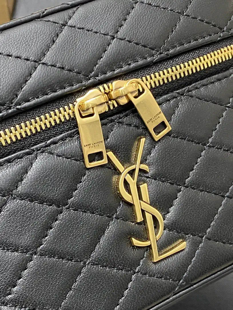 YSL 766731 GABY vanity bag in lambskin Black