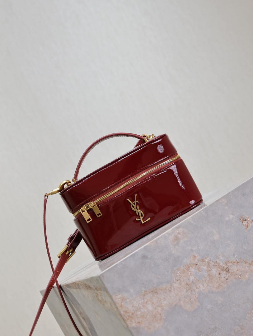 YSL 766731 GABY vanity bag in patent leather Wine Red