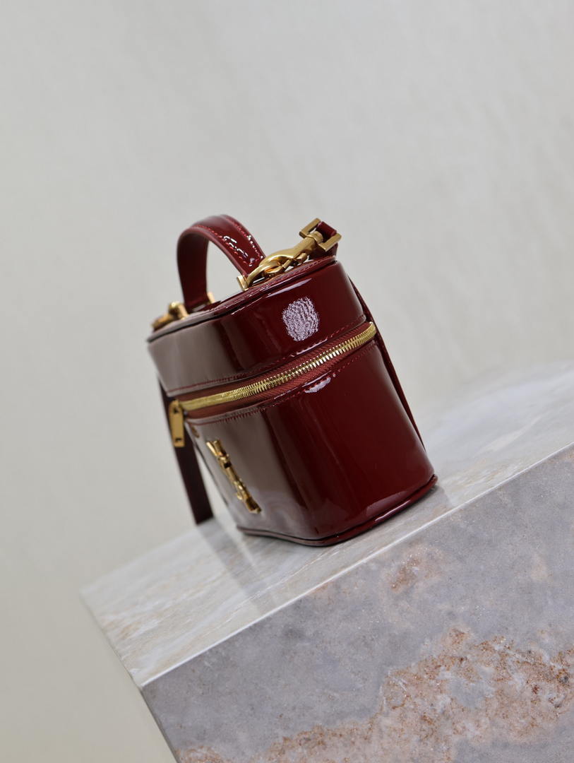 YSL 766731 GABY vanity bag in patent leather Wine Red