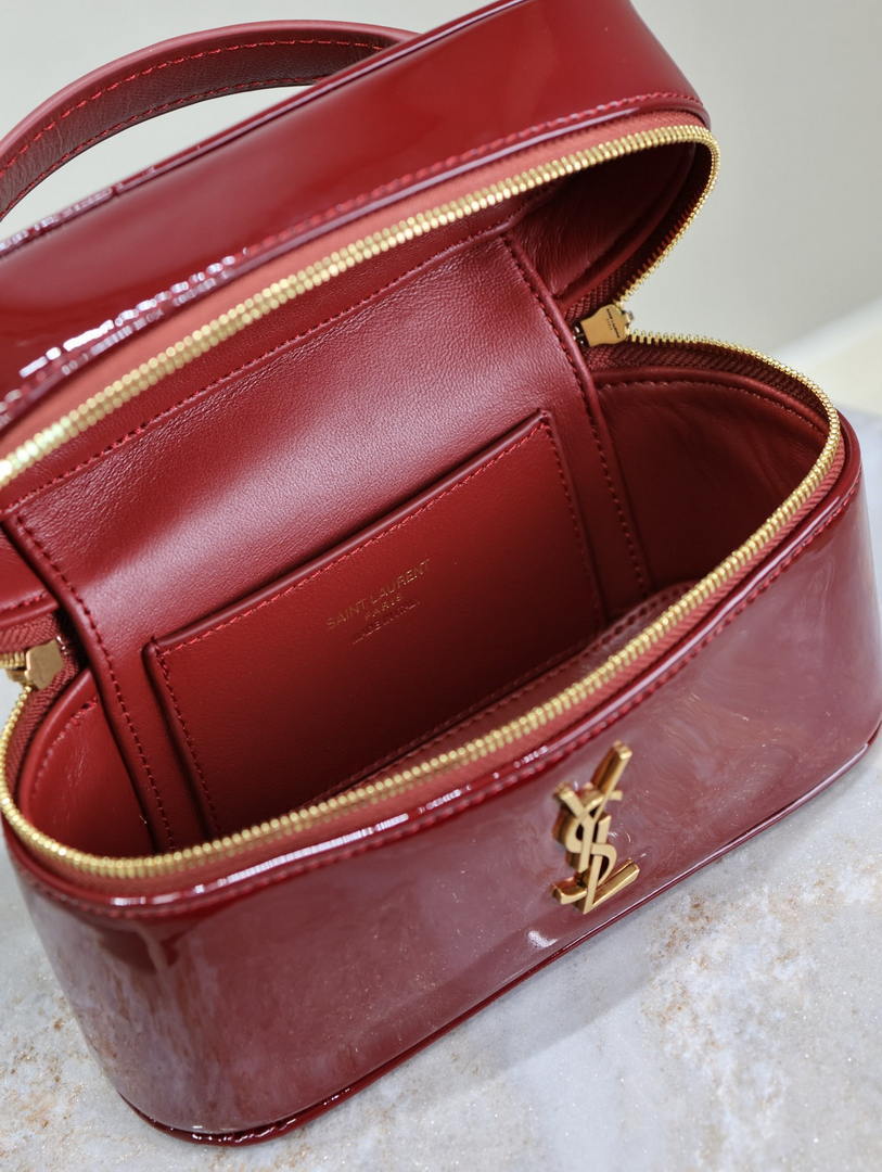YSL 766731 GABY vanity bag in patent leather Wine Red