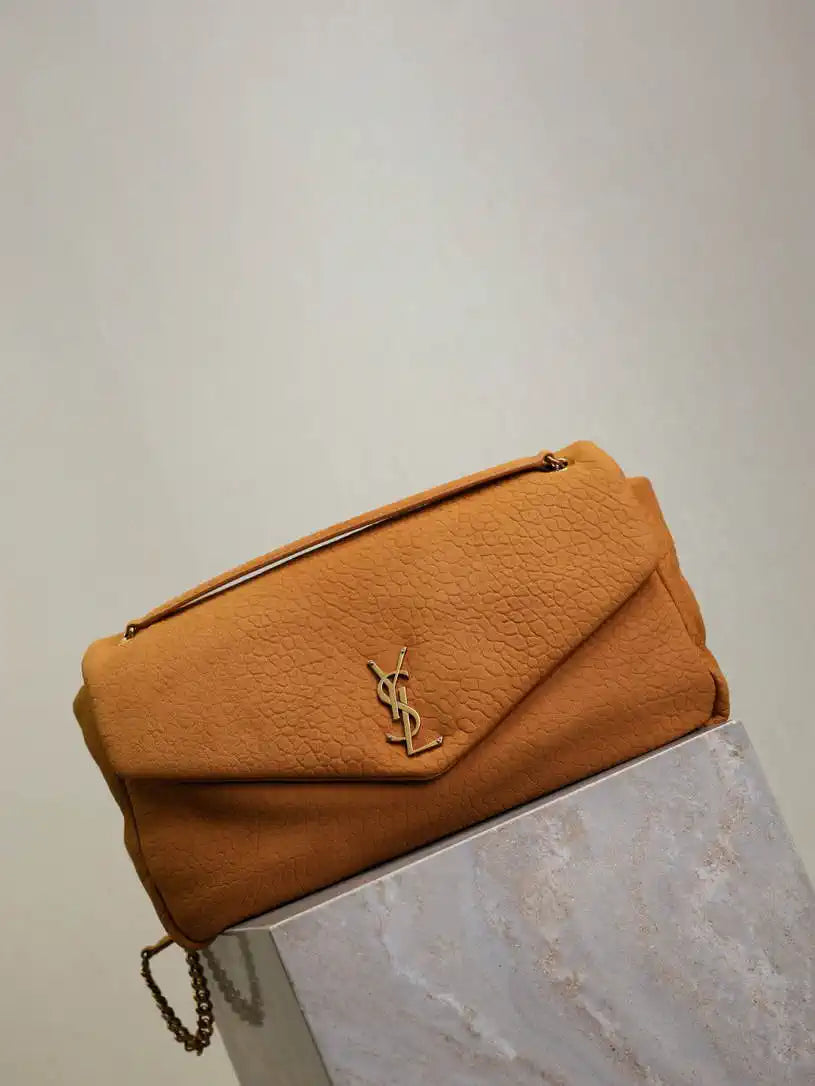 YSL 777399 Calypso large in grained lambskin Camel