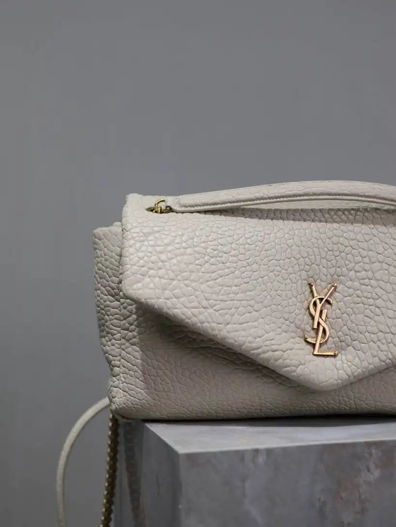 YSL 777399 Calypso large in grained lambskin White