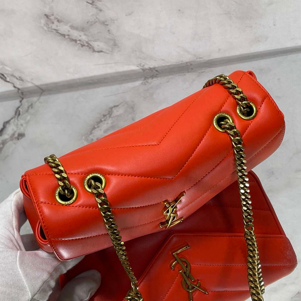 YSL 801437 Loulou small in matelass¨¦ lambskin Red