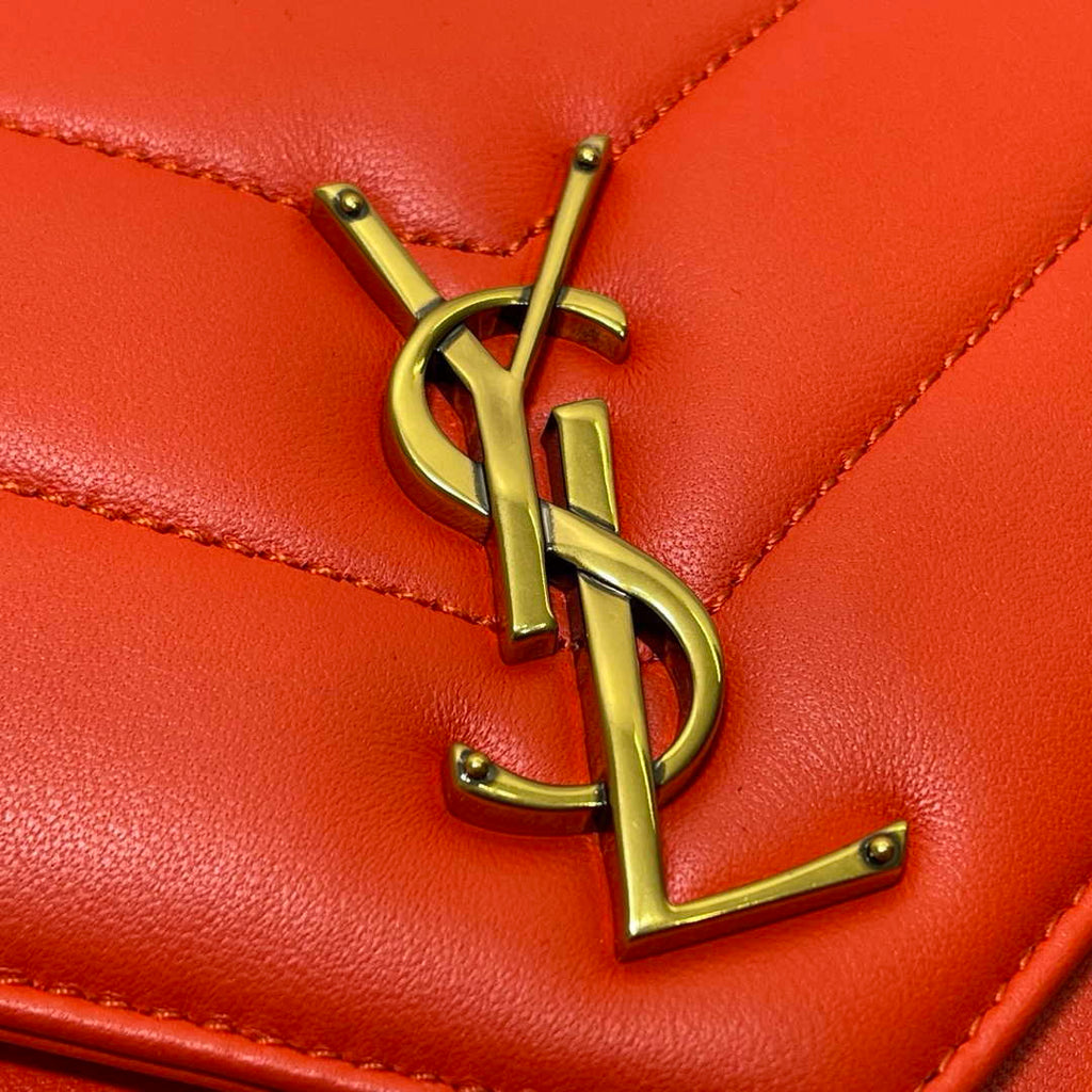 YSL 801437 Loulou small in matelass¨¦ lambskin Red