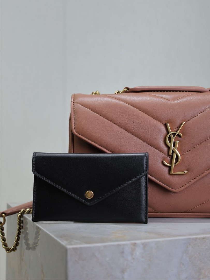 YSL 801437 Loulou small in matelass¨¦ lambskin Pink