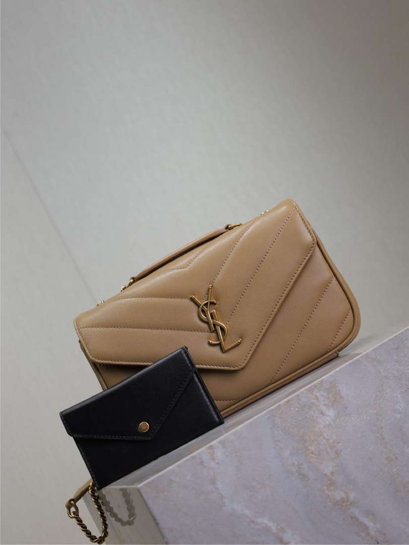 YSL 801437 Loulou small in matelass¨¦ lambskin Apricot