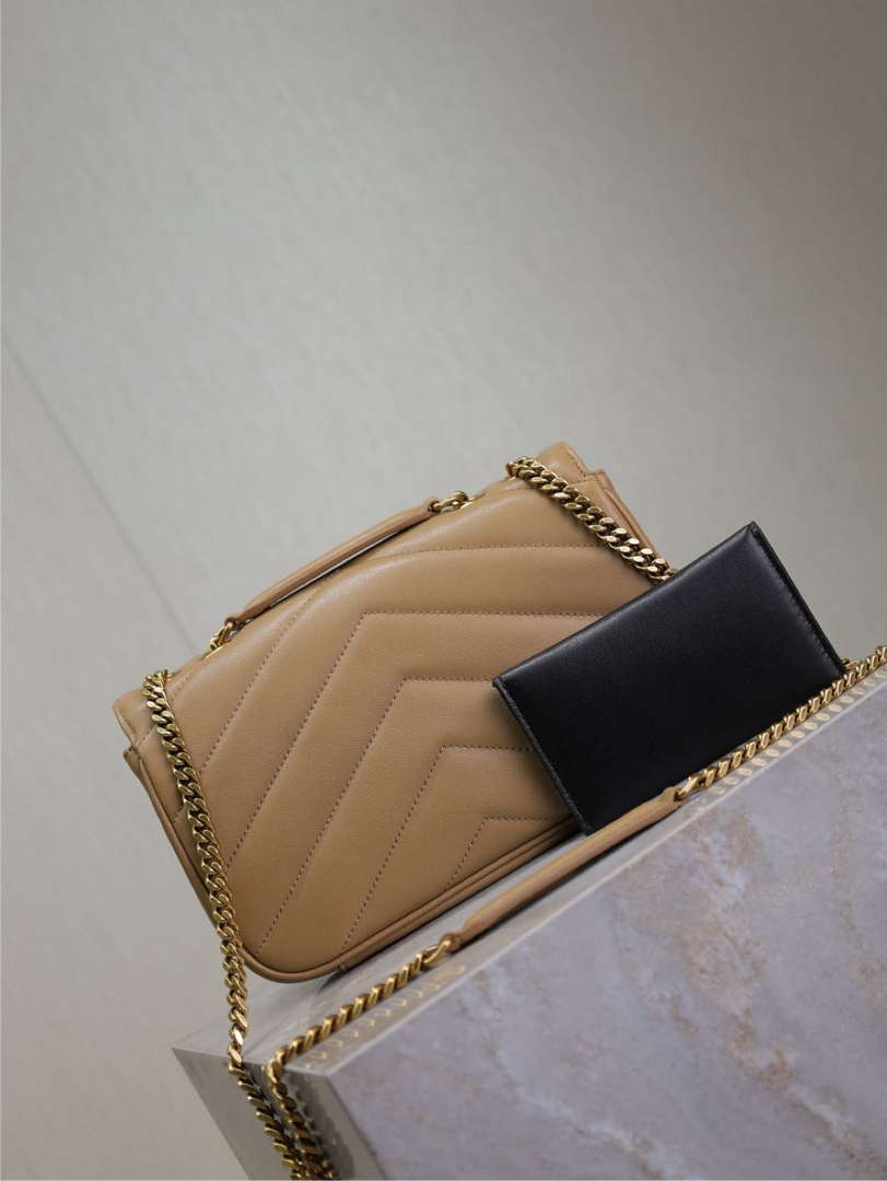 YSL 801437 Loulou small in matelass¨¦ lambskin Apricot