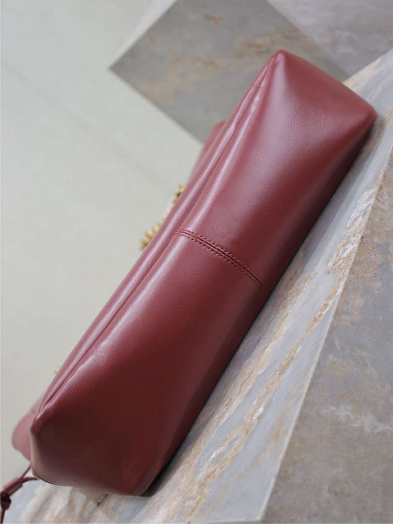 YSL 809824 JAMIE 4.3 Large SHOPPING in lambskin Red