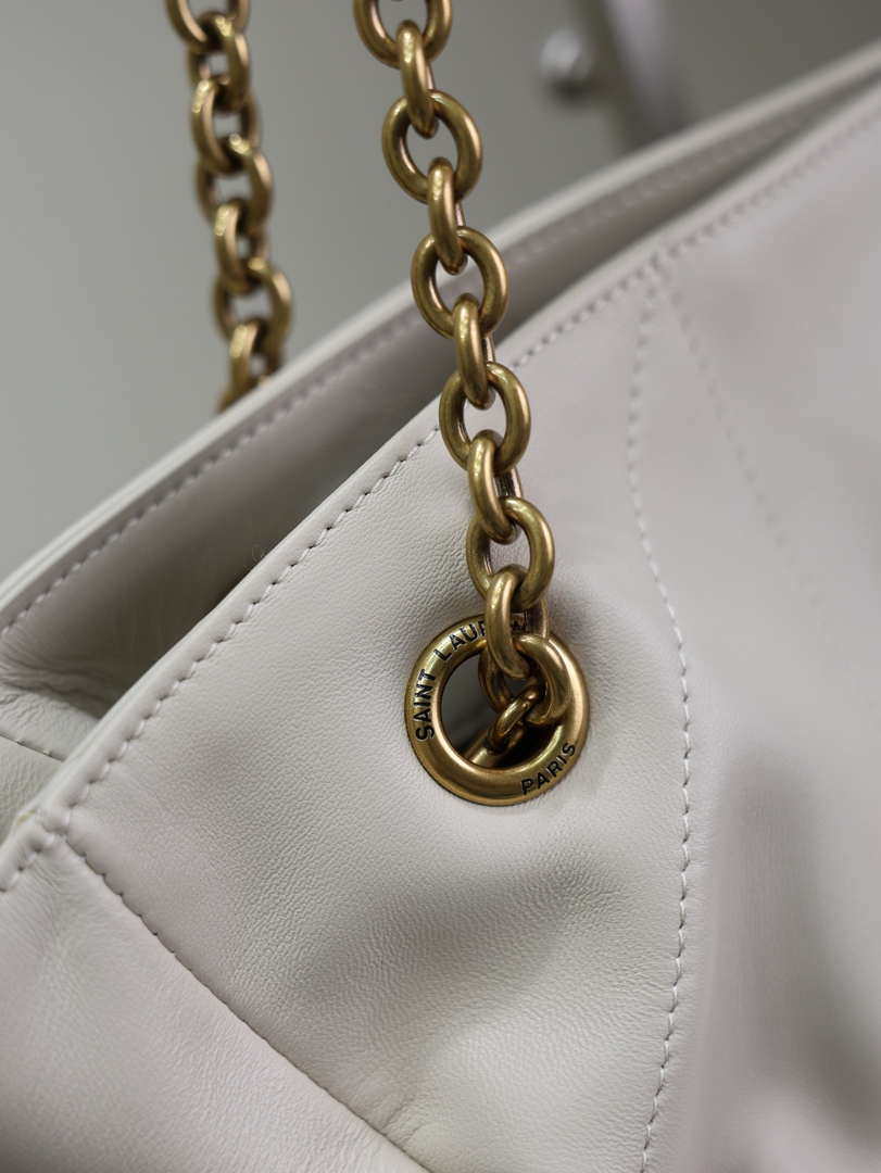 YSL 809824 JAMIE 4.3 SHOPPING in lambskin White