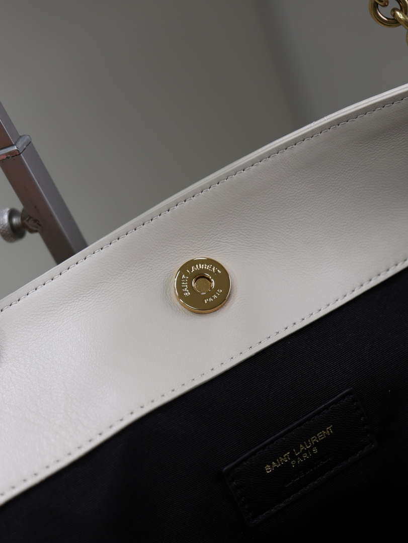 YSL 809824 JAMIE 4.3 SHOPPING in lambskin White