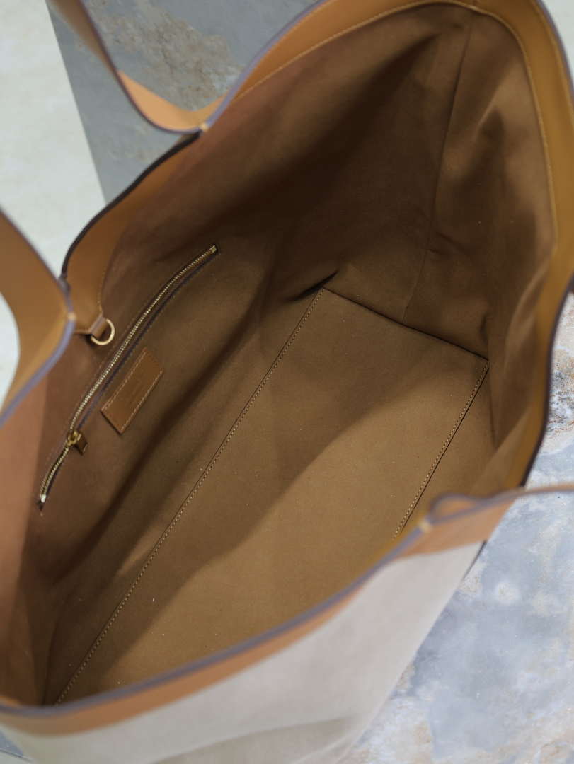YSL 817602AAEB31000 Y Tote in canvas and leather Beige