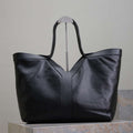 YSL 817602AAEB31000 Y Tote in leather Calfskin Black - Default Title - View 1