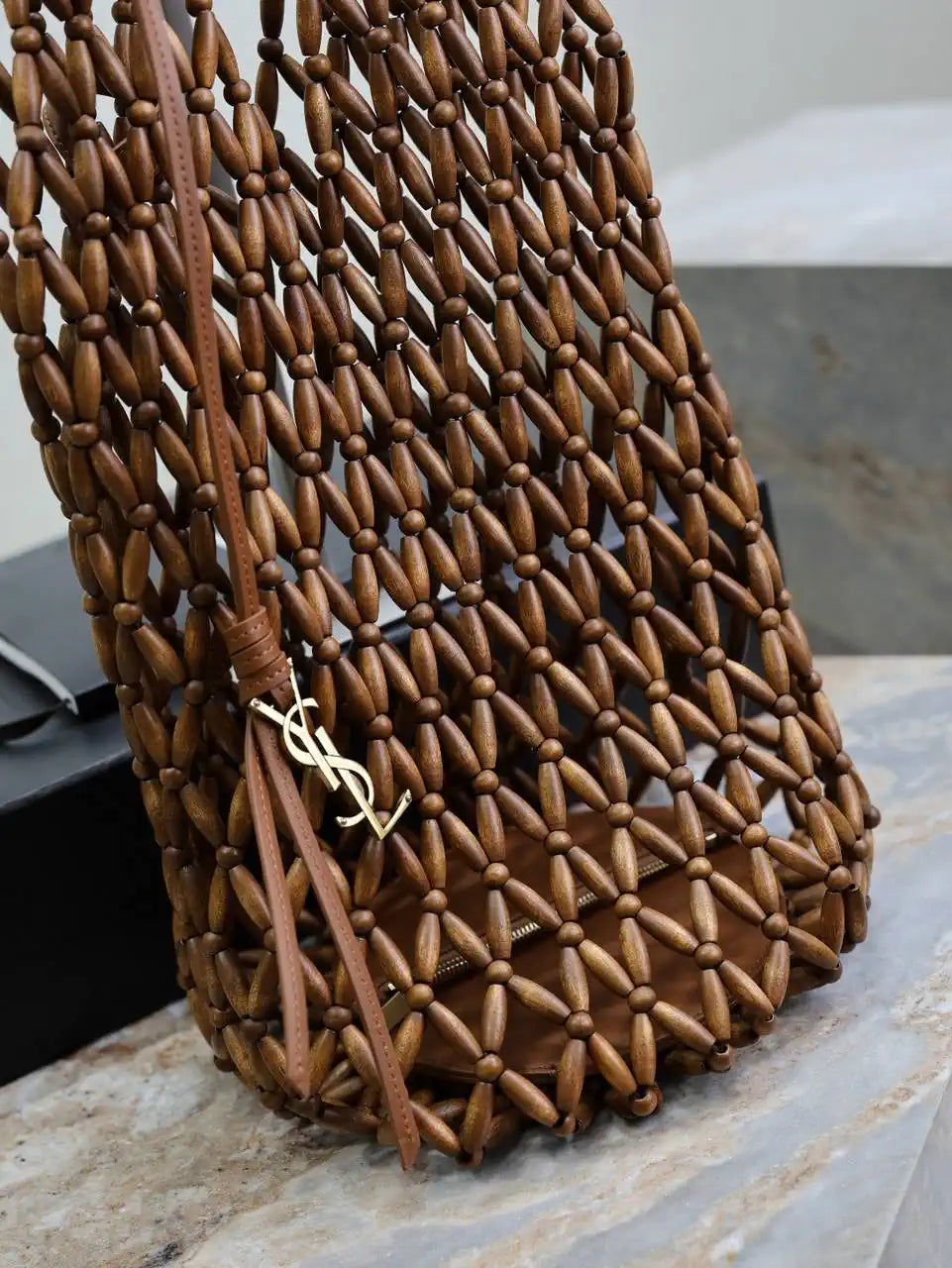 YSL 821911 supple bucket in wood beads LIGHT WOOD
